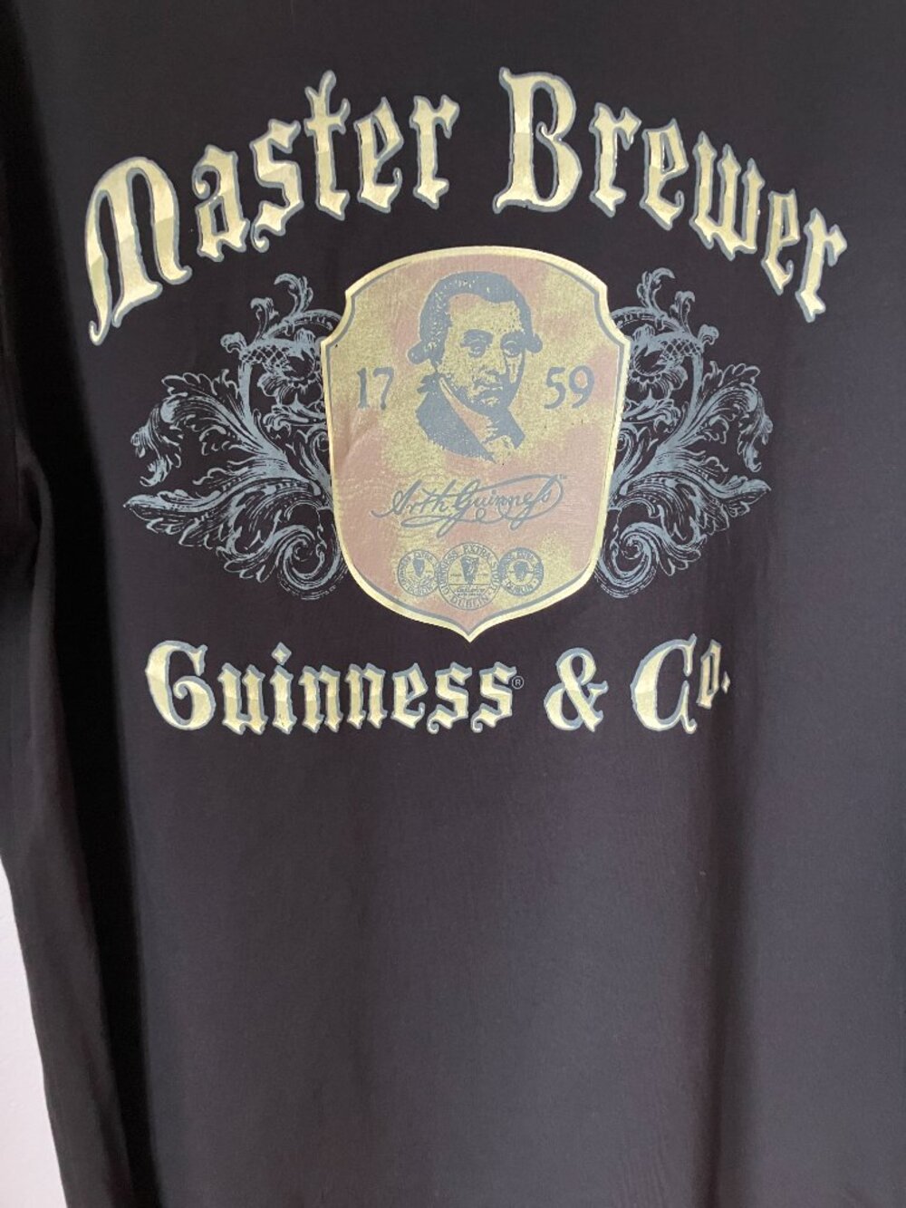 Guinness Beer Black T-Shirt Master Brewer Men's XL